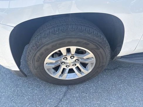 Used 2018 Chevrolet Tahoe LT AWD/4WD image 21