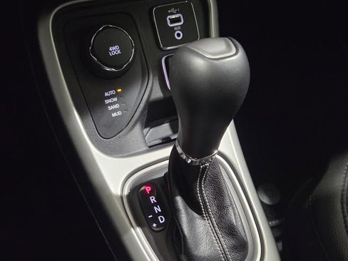 Certified 2021 Jeep Compass 80th Special Edition image 8