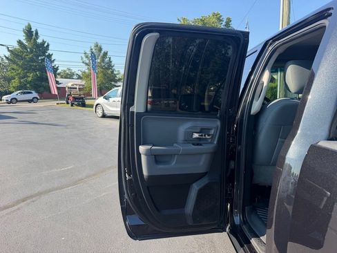 Used 2015 RAM 1500 Big Horn AWD/4WD image 18
