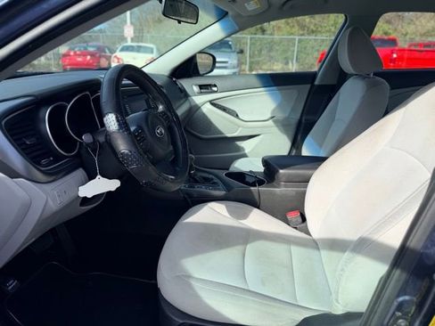 Used 2015 Kia Optima LX w/ Paint Protection Film Package image 6