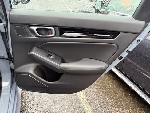 Used 2024 Honda Civic Touring image 12