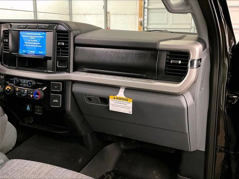 Used 2024 Ford F350 XLT w/ Camper Package AWD/4WD image 14