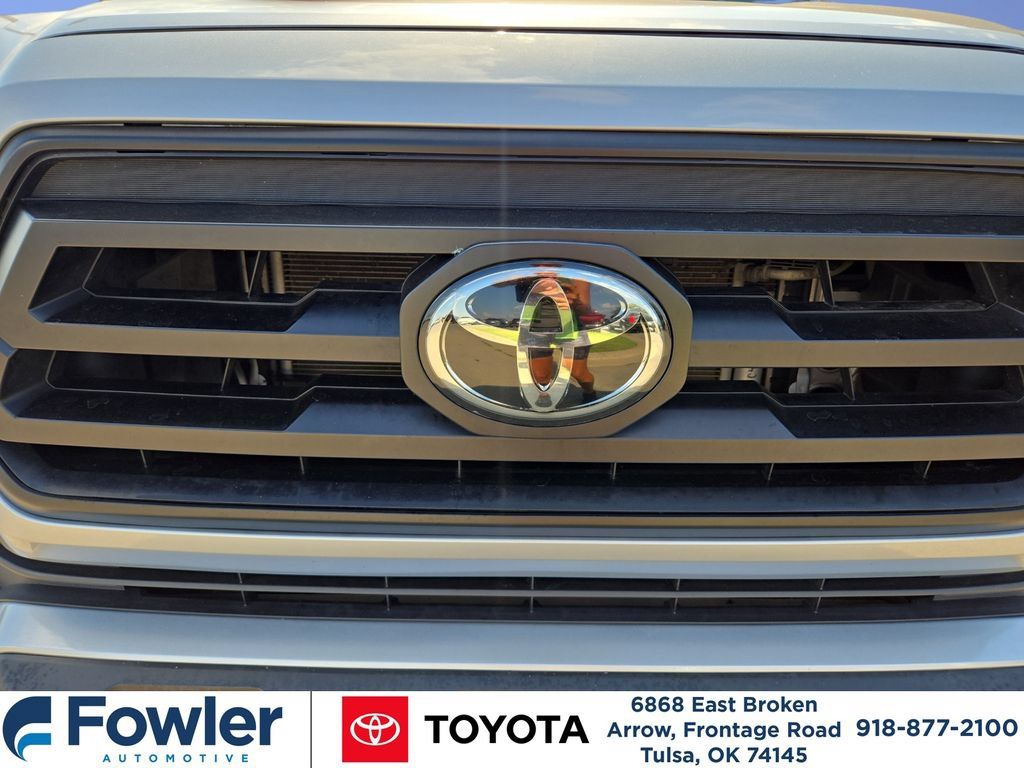Certified 2023 Toyota Tacoma SR AWD/4WD image 30