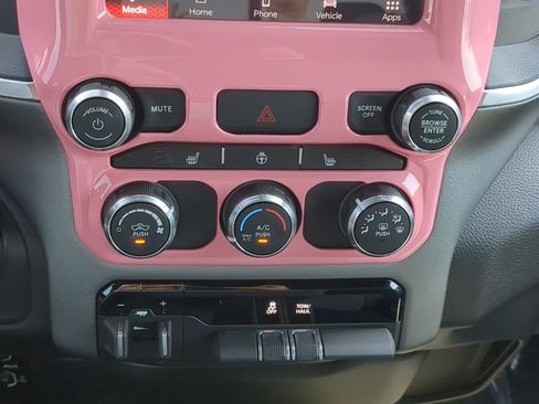Used 2024 RAM 1500 Big Horn AWD/4WD image 26