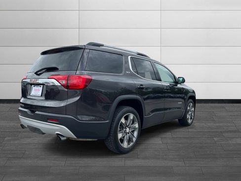 Used 2018 GMC Acadia SLT FWD image 3