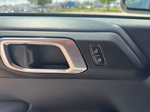 Used 2025 Ford Bronco Outer Banks AWD/4WD image 28