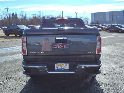 Used 2015 GMC Canyon SLT image 6