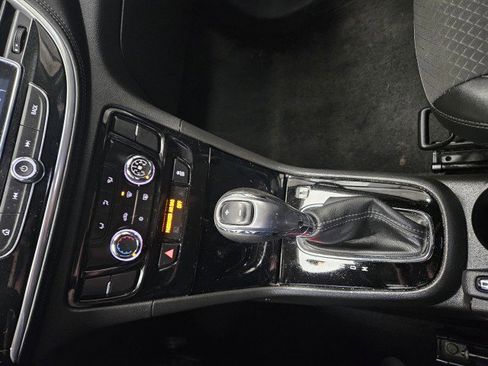 Used 2021 Buick Encore Preferred w/ Safety Package AWD/4WD image 24