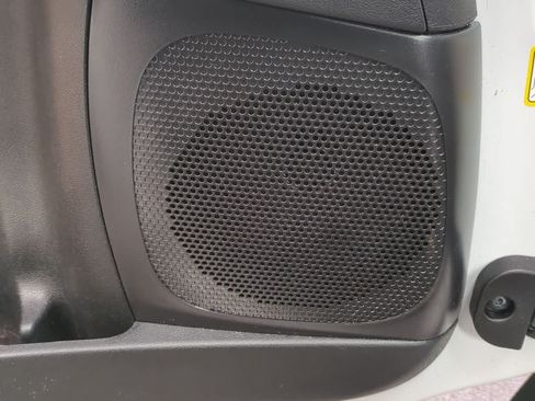 Used 2025 RAM ProMaster 2500 w/ Convenience Group FWD image 28