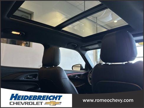 Used 2024 Chevrolet TrailBlazer RS w/ Convenience Package image 31