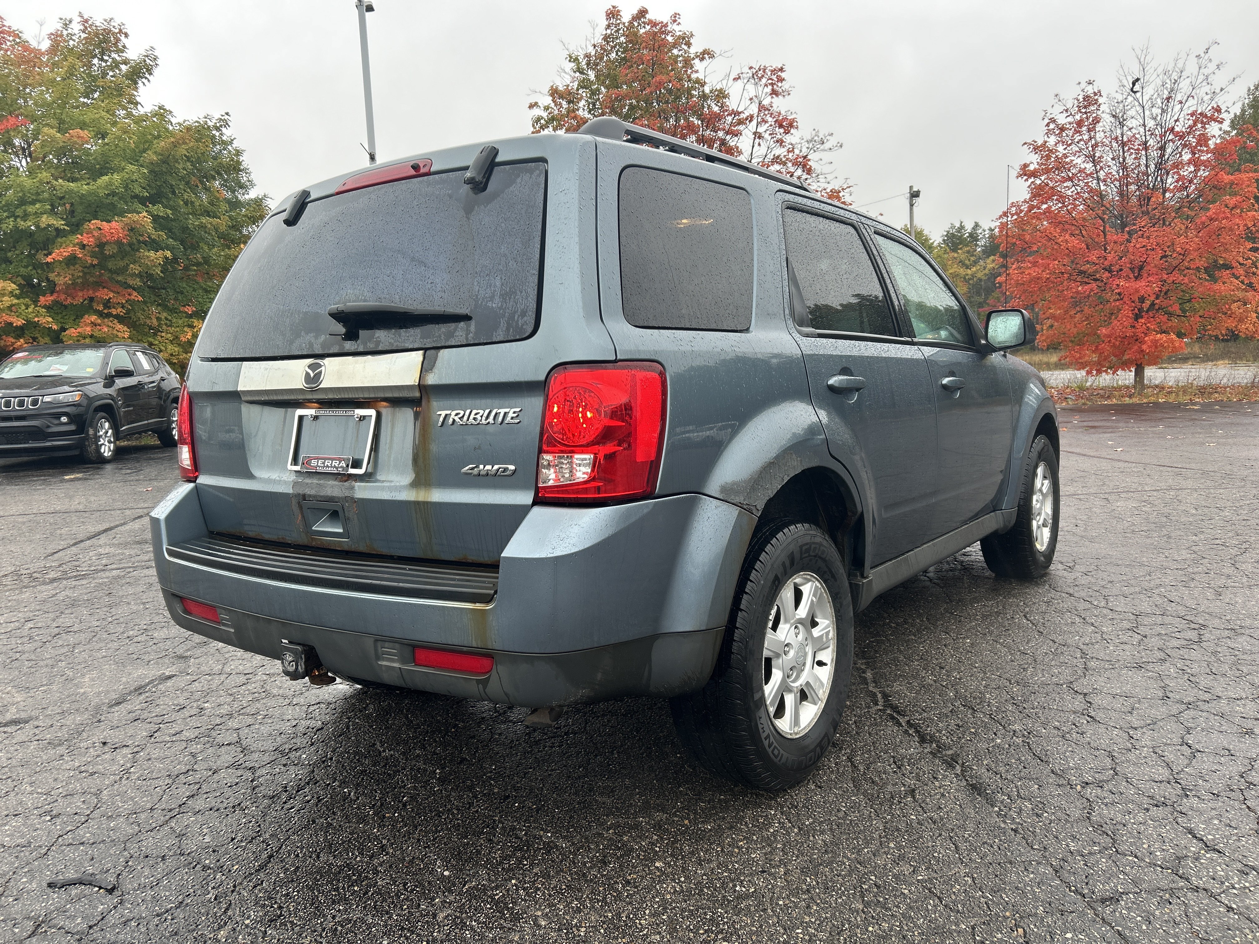 Used 2010 MAZDA Tribute i AWD/4WD image 3