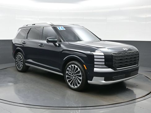 Used 2026 Hyundai Palisade Calligraphy AWD/4WD image 11
