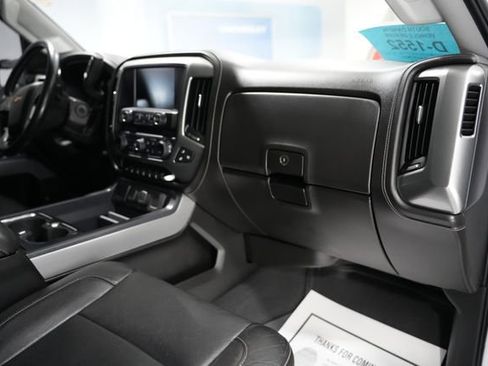 Used 2019 Chevrolet Silverado 2500 LTZ w/ Duramax Plus Package AWD/4WD image 15