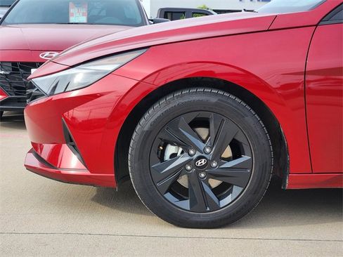 Certified 2023 Hyundai Elantra SEL w/ Cargo Package image 6