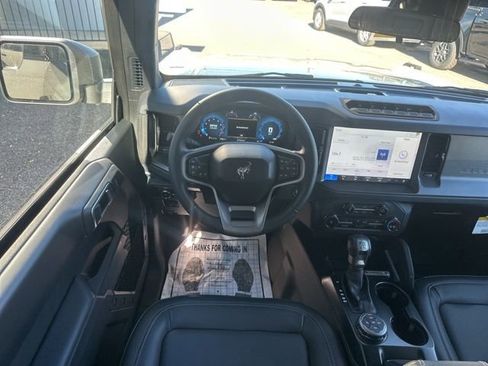New 2025 Ford Bronco Badlands image 25