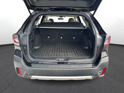Used 2020 Subaru Outback Limited w/ Popular Package #2 AWD/4WD image 11