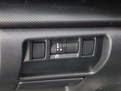 Used 2024 Subaru Crosstrek 2.0i Premium image 23