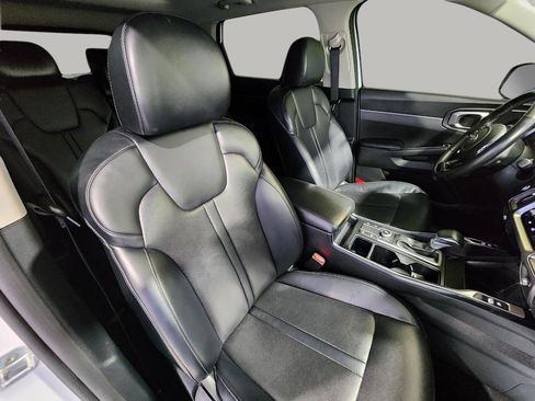 Used 2021 Kia Sorento S w/ Panoramic Sunroof Package AWD/4WD image 26