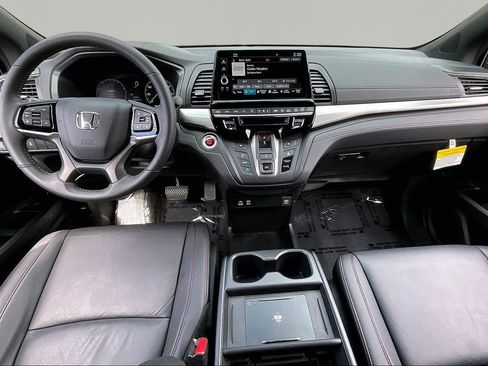 Used 2026 Honda Odyssey Sport-L image 7