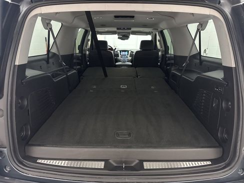 Used 2020 GMC Yukon XL SLT image 21