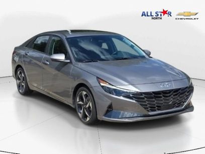 Used 2023 Hyundai Elantra Limited