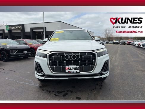 Used 2025 Audi Q7 3.0T Premium Plus AWD/4WD image 14