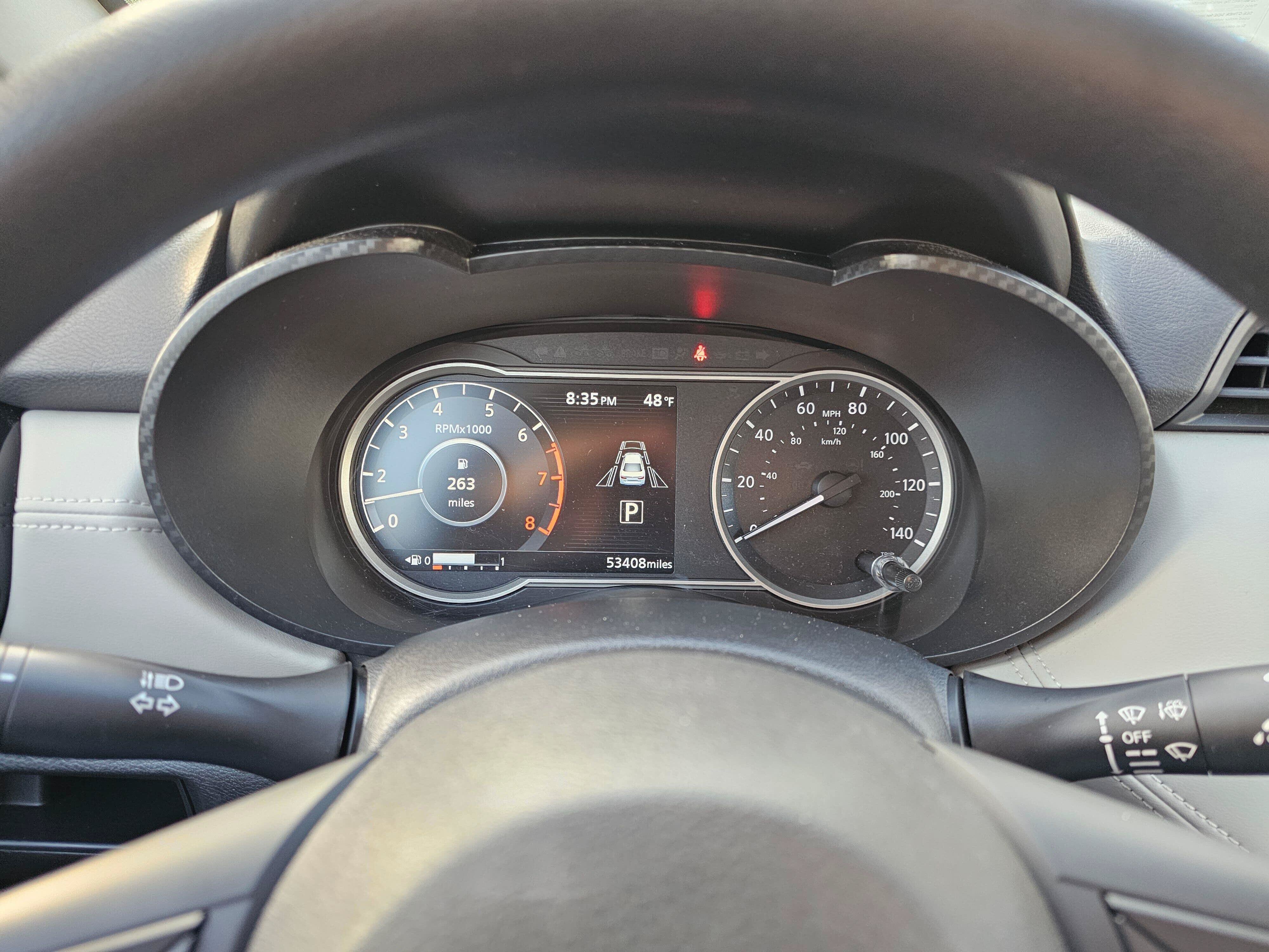 Used 2020 Nissan Versa SV FWD image 26