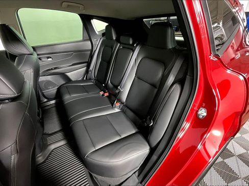 Used 2025 Nissan Murano SV image 15