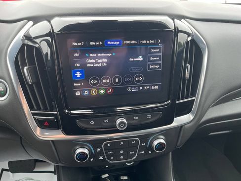 Used 2023 Chevrolet Traverse LT FWD image 17