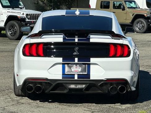 Used 2021 Ford Mustang Shelby GT500 w/ Technology Package image 5