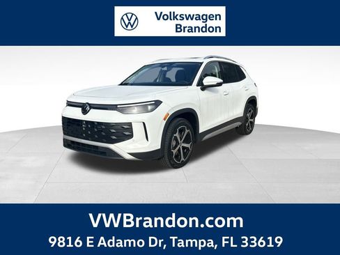 New 2026 Volkswagen Tiguan SE AWD/4WD image 1