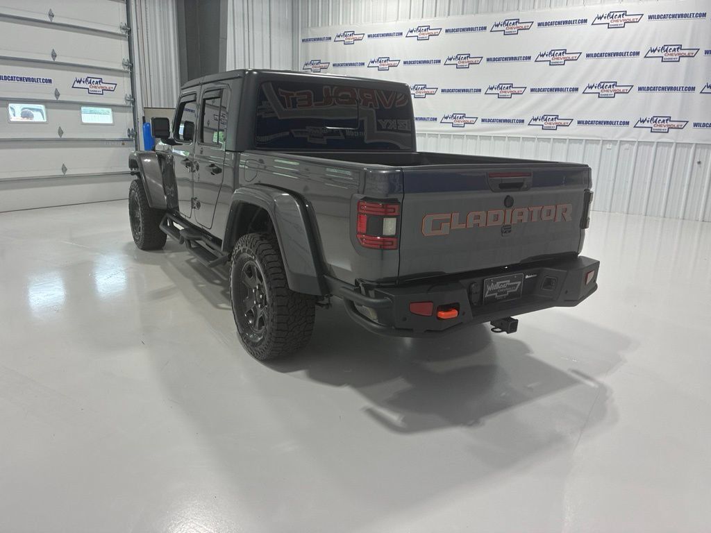 Used 2023 Jeep Gladiator Mojave w/ Cold Weather Group AWD/4WD image 4