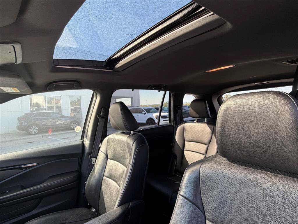 Used 2020 Honda Passport Touring image 9
