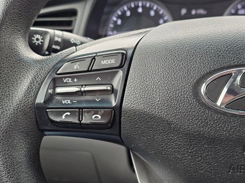 Used 2019 Hyundai Elantra SEL image 29