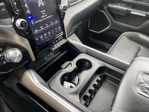 Used 2020 RAM 1500 Laramie image 22