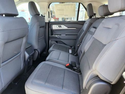 New 2026 Ford Explorer Active image 16