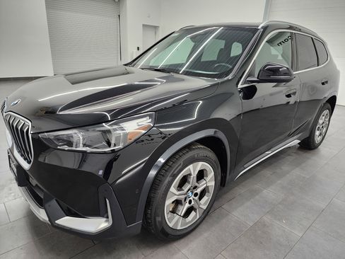 Used 2025 BMW X1 xDrive28i image 7