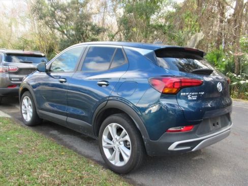Used 2021 Buick Encore GX Preferred image 3