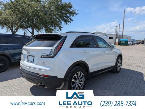 Used 2019 Cadillac XT4 Sport w/ Cold Weather Package AWD/4WD image 3