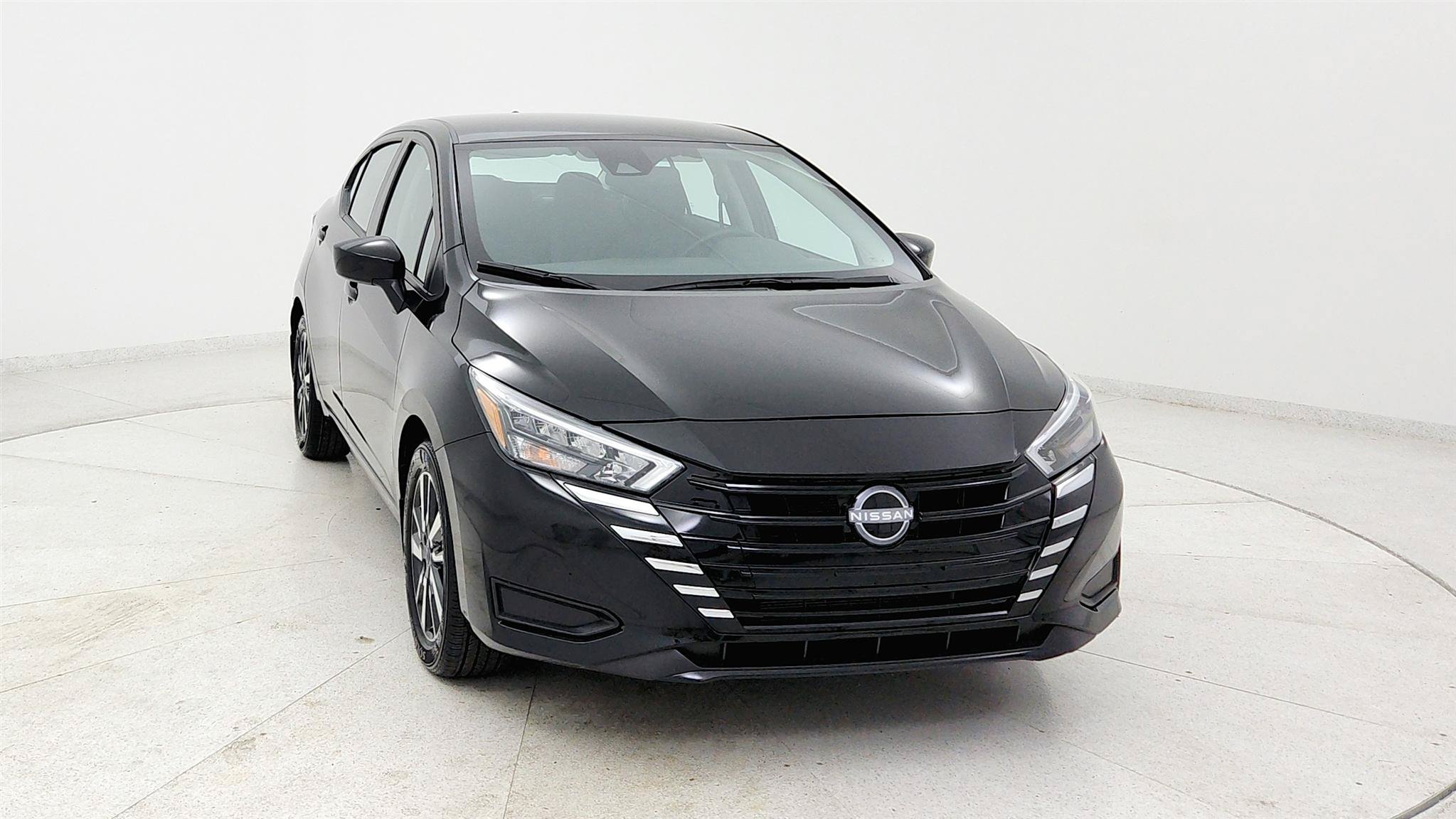 Used 2025 Nissan Versa SV w/ Trunk Package FWD image 8