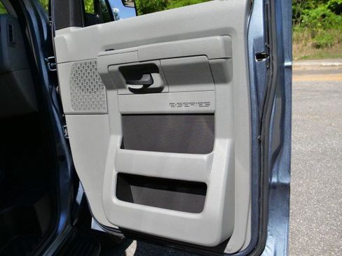 Used 2013 Ford E-350 and Econoline 350 XL w/ PWR Windows & Locks Group image 30