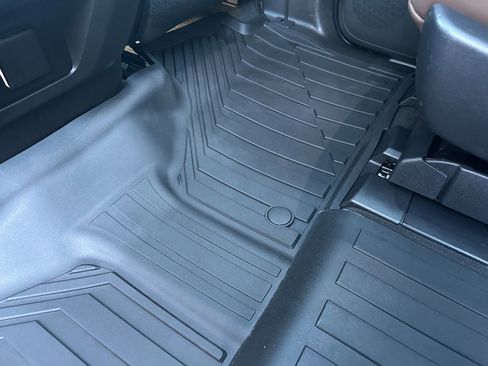 Used 2021 Chevrolet Tahoe High Country w/ Premium Package 2 image 21