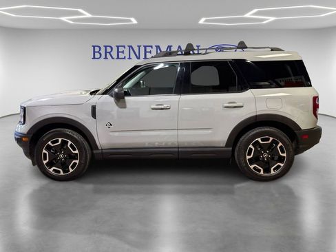 Used 2023 Ford Bronco Sport Outer Banks image 8