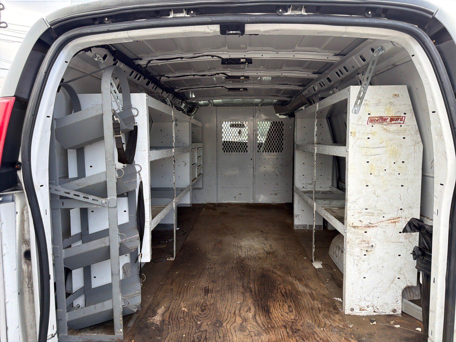 Used 2021 Chevrolet Express 2500 Extended w/ Driver Convenience Package RWD image 5