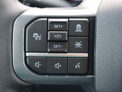 New 2025 Ford F150 Lariat w/ Equipment Group 502A High image 19