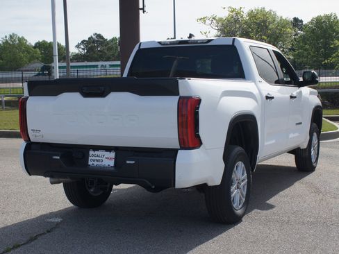 Used 2026 Toyota Tundra SR5 w/ SR5 Convenience Package image 19