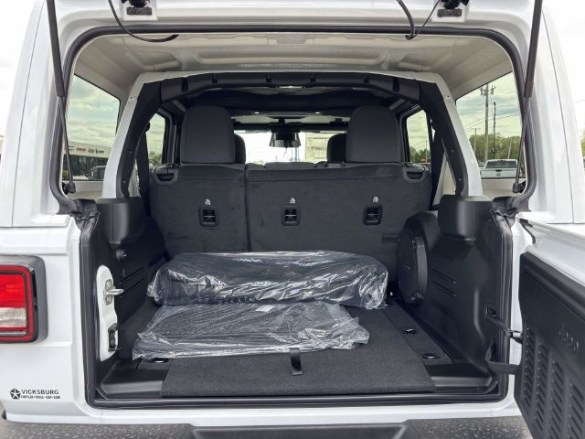 New 2026 Jeep Wrangler Unlimited Sport AWD/4WD image 32