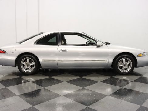 Used 1998 Lincoln Mark VIII RWD image 35