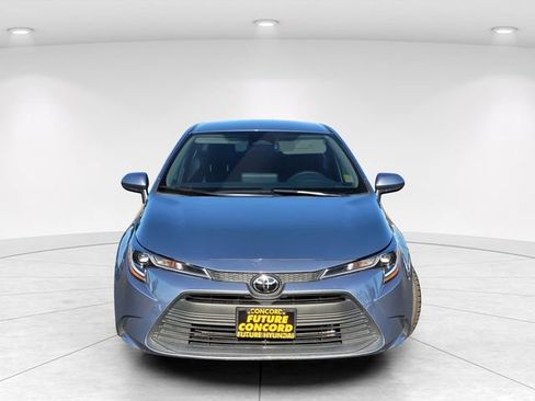 Used 2023 Toyota Corolla LE FWD image 3