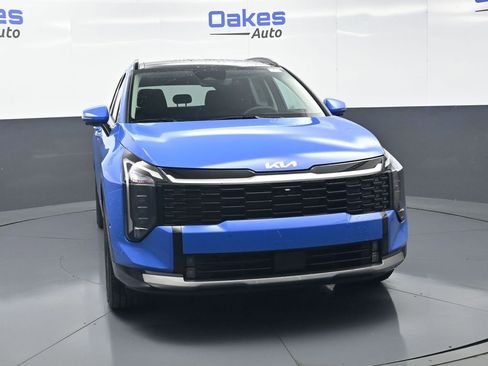 New 2026 Kia Sportage SX FWD image 3